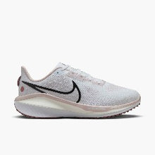 Load image into Gallery viewer, Nike Air Zoom Vomero 17 - Women&#39;s
