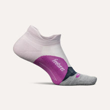 Load image into Gallery viewer, Feetures Socks Elite Light Cushion No Show Tab
