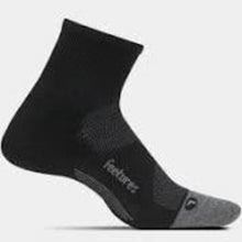 Load image into Gallery viewer, Feetures Socks High Performance Ultra Light Cushion Quarter
