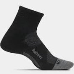Feetures Socks High Performance Ultra Light Cushion Quarter